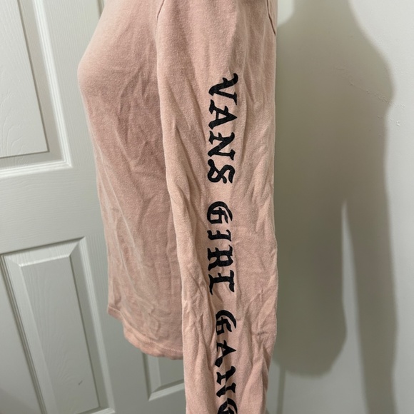 Vans Long Sleeve Light Pink T-Shirt "Vans Girl Gang" on Sleeve Size Small - Picture 2 of 5